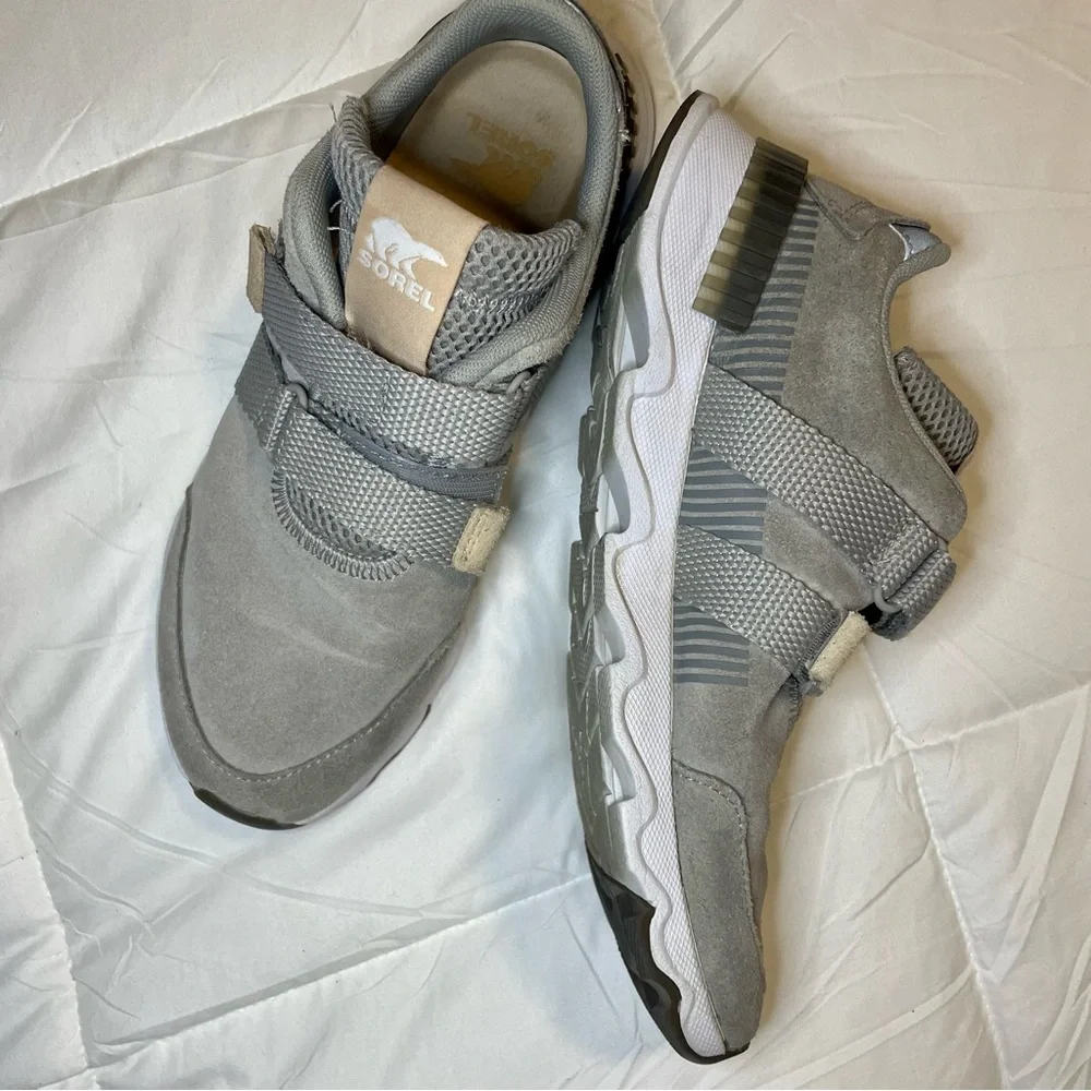 Sorel Kinetic Lite Strap Sneakers - Picture 2 of 8